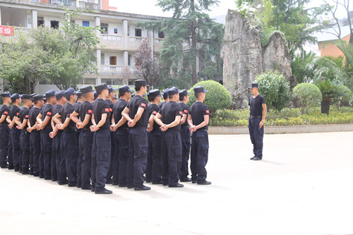 集團(tuán)首屆護(hù)衛(wèi)隊骨干培訓(xùn)班在公司圓滿舉行