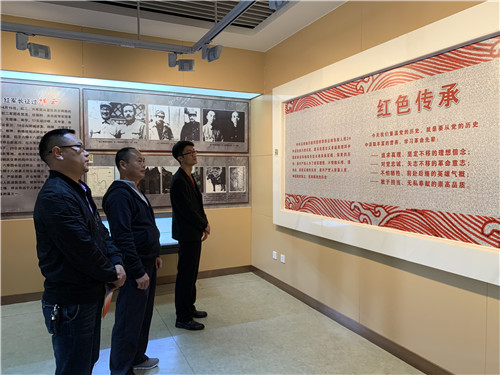 項目總承包部黨支部到祥云縣開展“不忘初心，牢記使命”主題教育