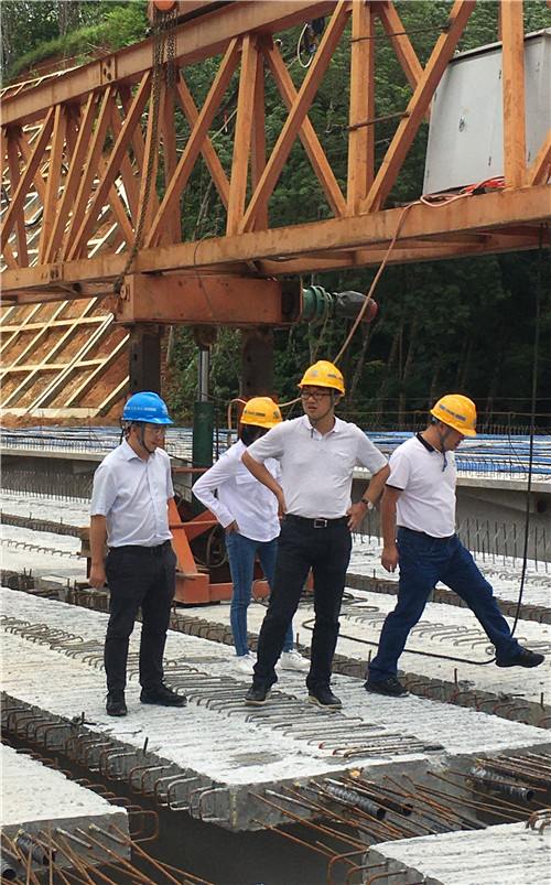 萬(wàn)向遵調(diào)研景洪南過(guò)境公路G214項(xiàng)目