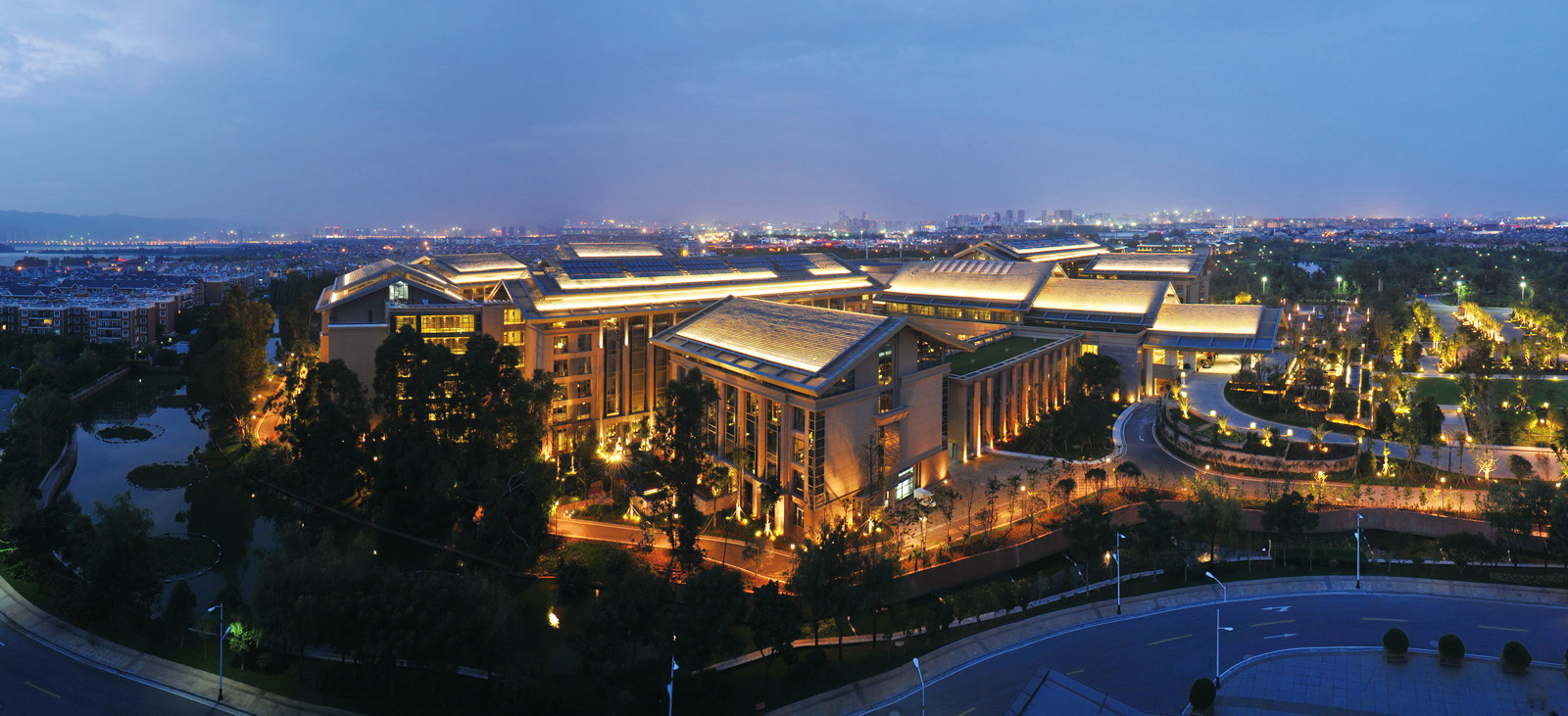 魯班獎(jiǎng)-云南海埂會(huì)議中心商務(wù)酒店