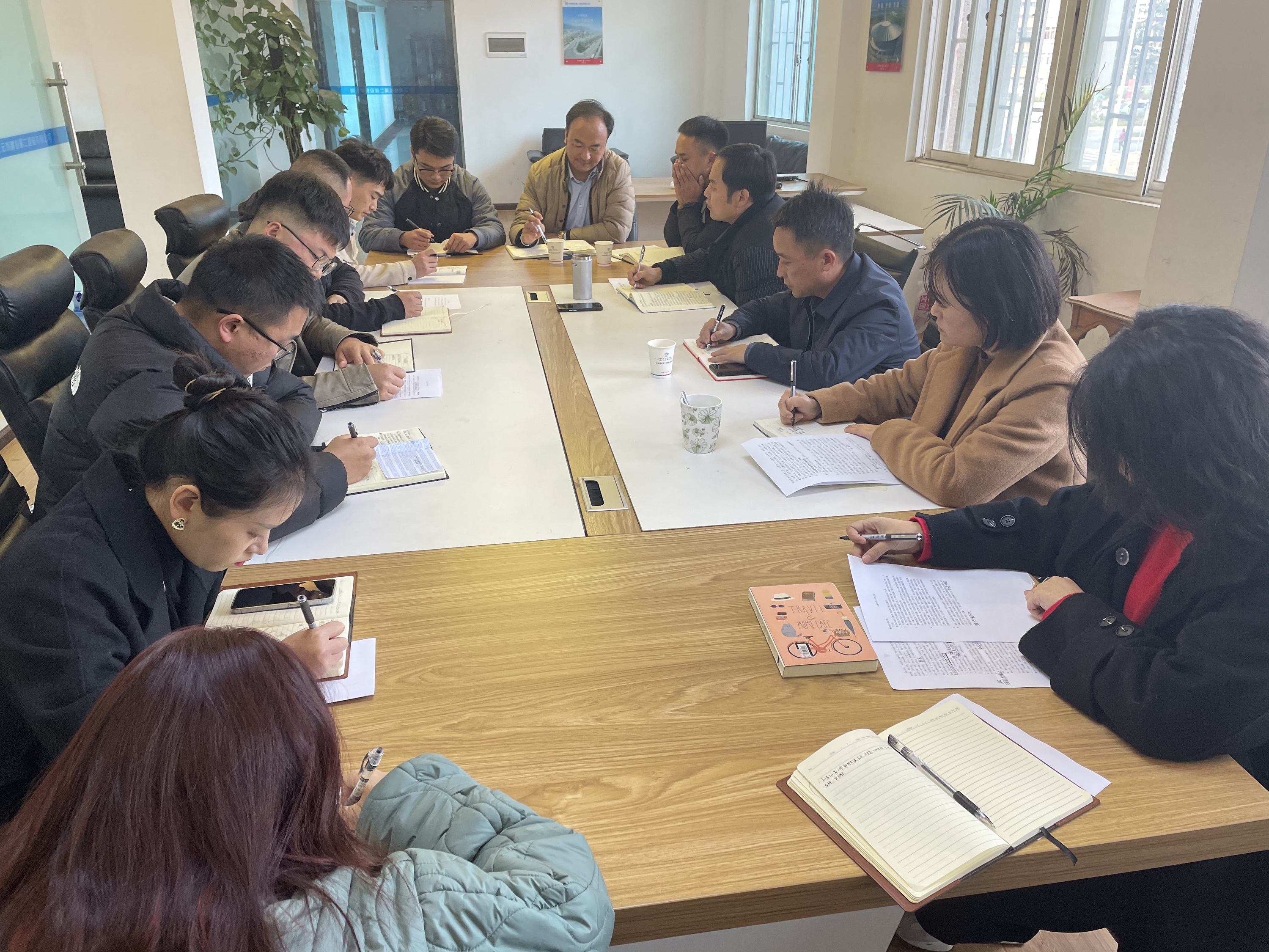【公司動態(tài)】市場部召開2021年工作總結會
