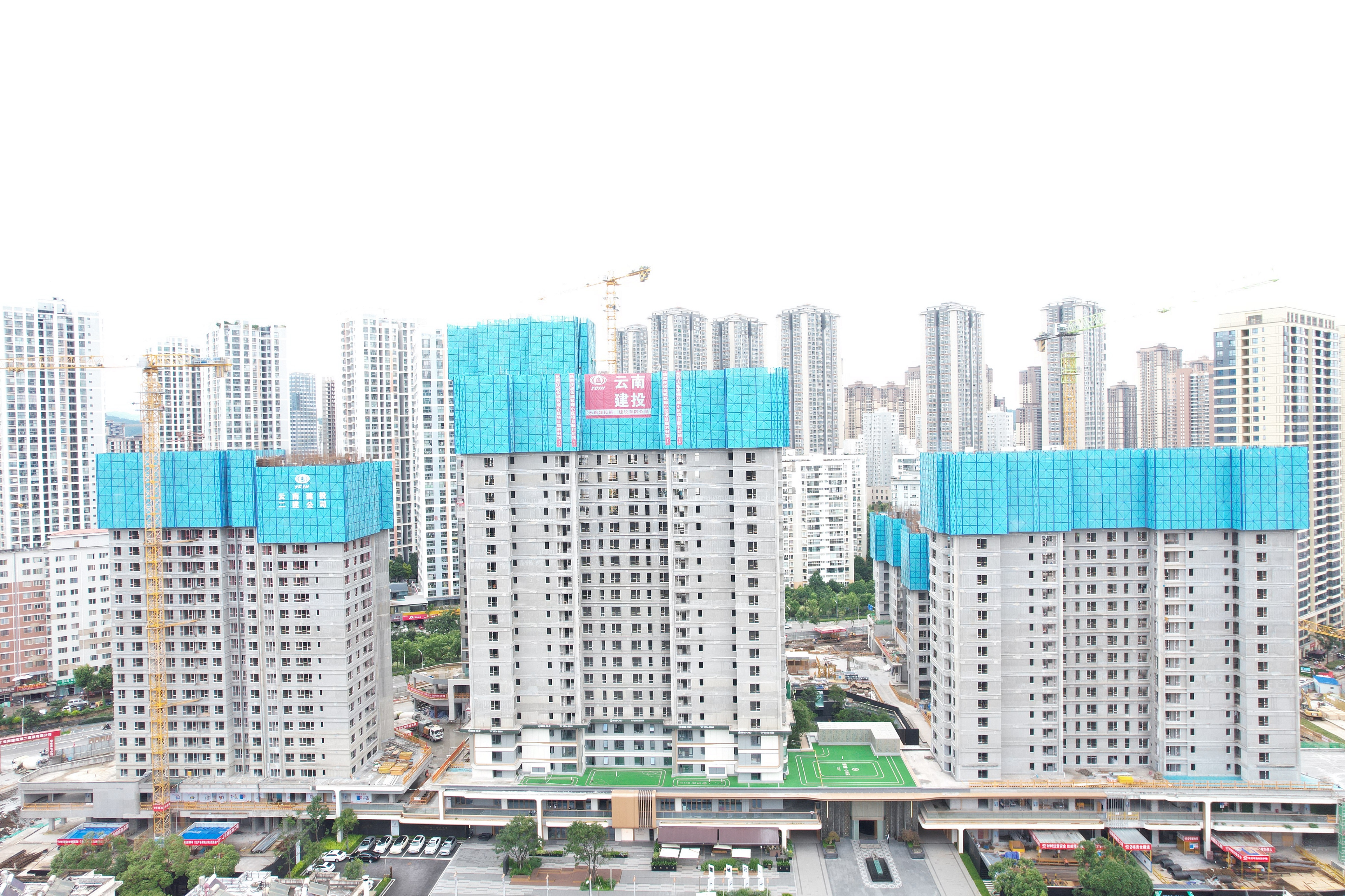 凝心聚力筑精品！金樾玖璋小區(qū)建設(shè)項目首棟封頂